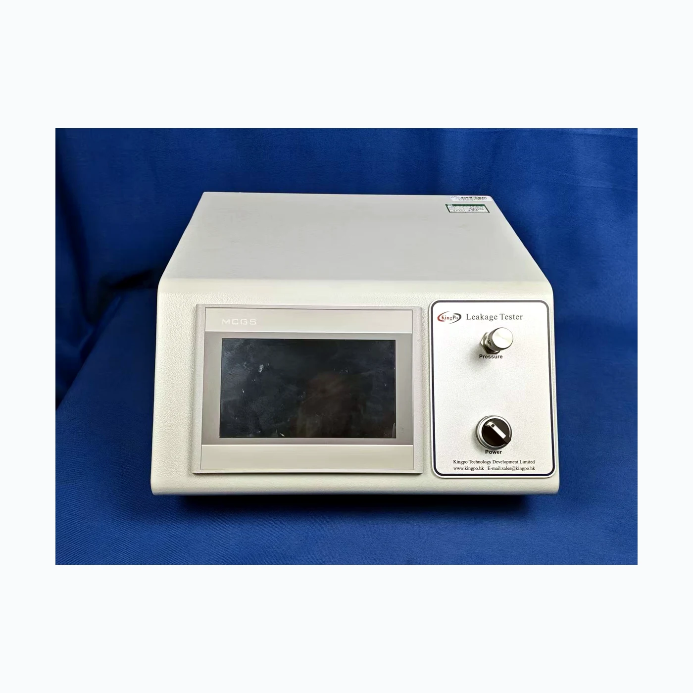 ISO 80369-20 Annex B Liquid Leakage Tester test equipment view from an additional angle