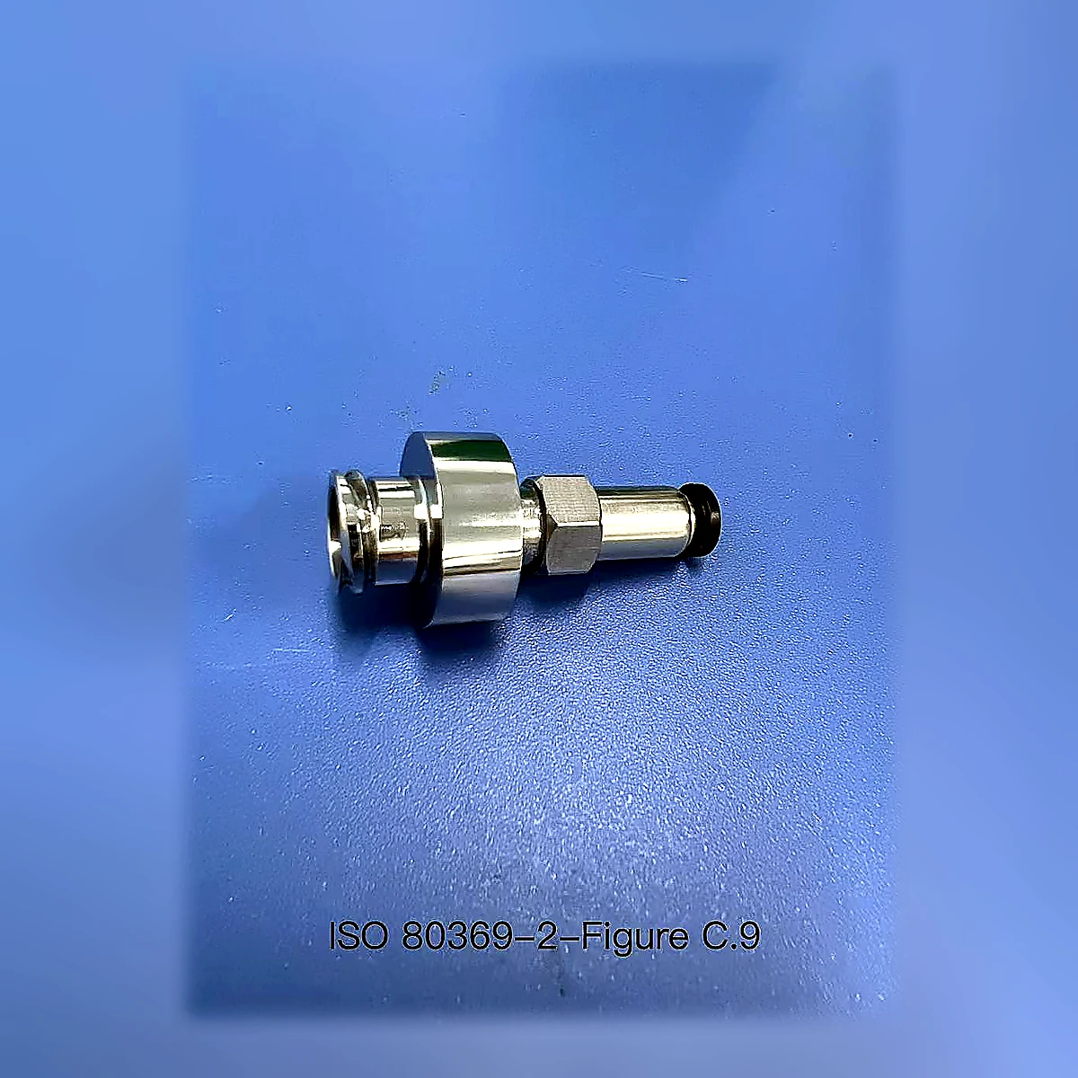 ISO 80369-2 Figure C.9 R2 Axial-Load Socket Reference Connector photographed product view from an additional angle